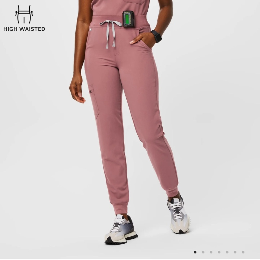 Figs mauve zamora high waisted joggers 🩷